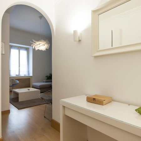 Appartement Youhosty - Dei Piatti 3 à Milan Extérieur photo