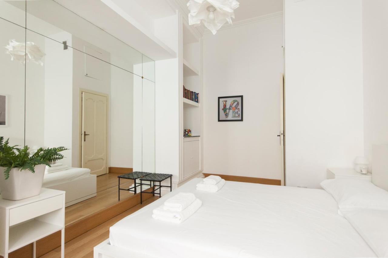 Appartement Youhosty - Dei Piatti 3 à Milan Extérieur photo