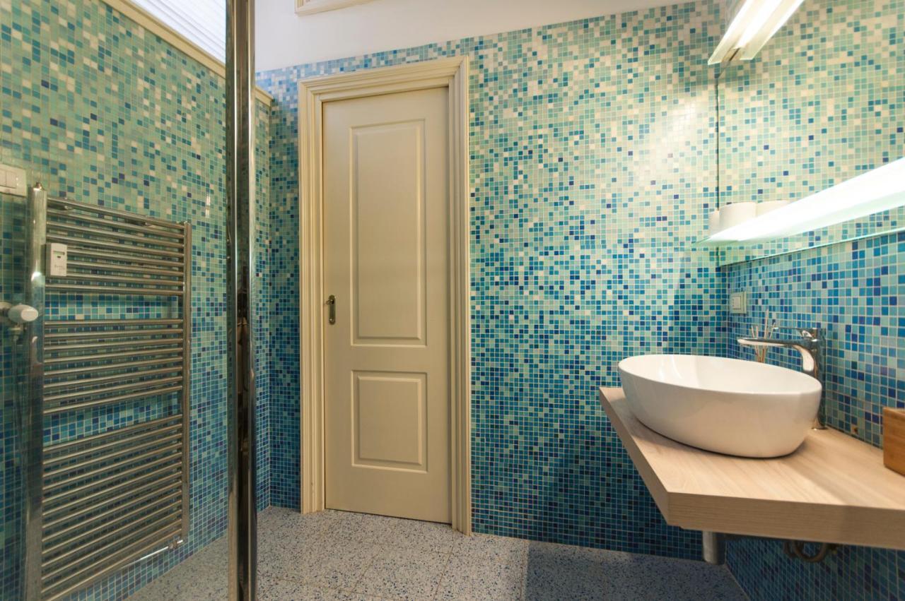 Appartement Youhosty - Dei Piatti 3 à Milan Extérieur photo