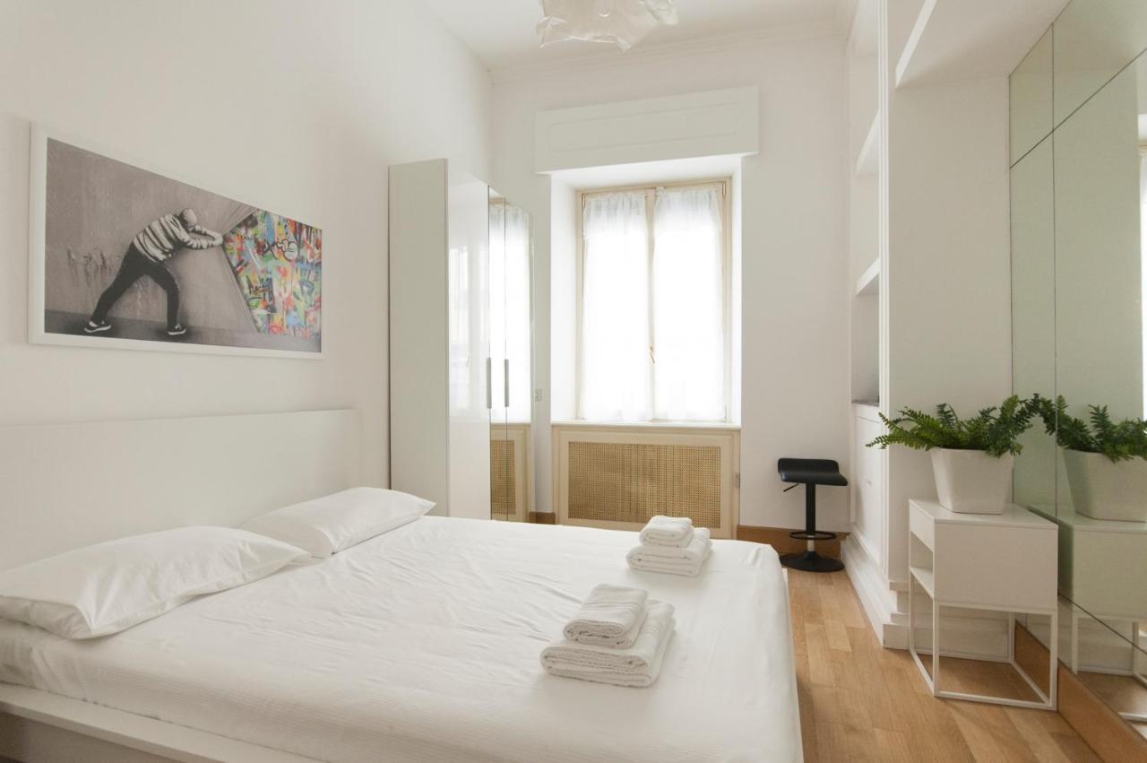 Appartement Youhosty - Dei Piatti 3 à Milan Extérieur photo